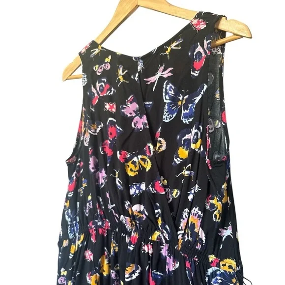 Old Navy Butterfly Romper/Jumpsuit/Pantsuit, Elastic Waistband & Pockets! Large - Picture 6 of 9